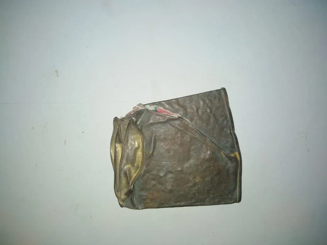 Piece (13 of 15) of a compound piece