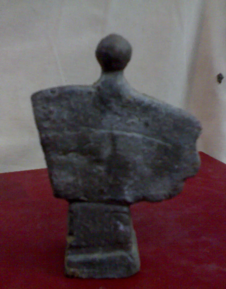 Person (6)