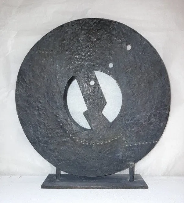 A Disc (2)