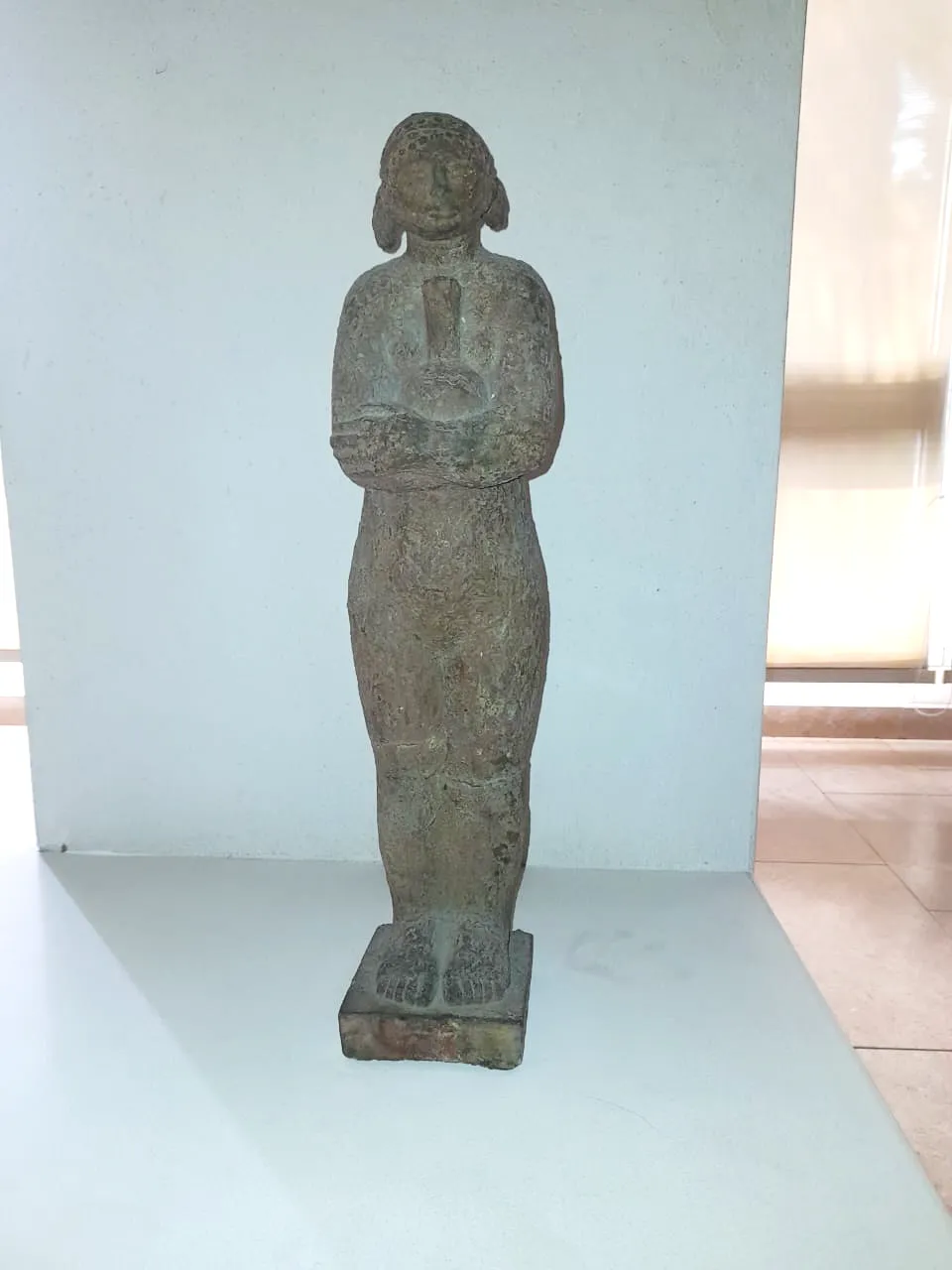 Carrier Of The Drinking Pot (1) - The Drinking Pot (1)