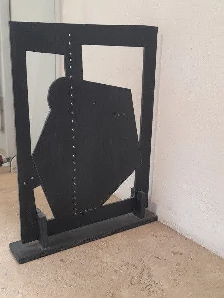 Window (4)